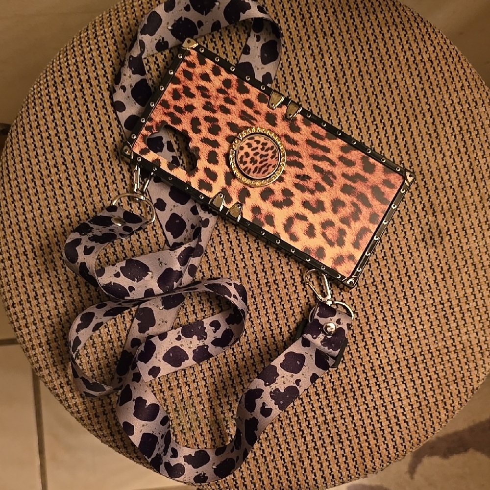 Wild Elegance Leopard Phone Case with Strap